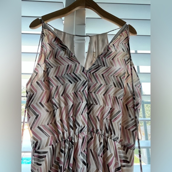 White House Black Market MAXI sheer dress size 8 LN - Picture 2 of 6